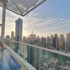 La Riviera , Dubai United Arab Emirates